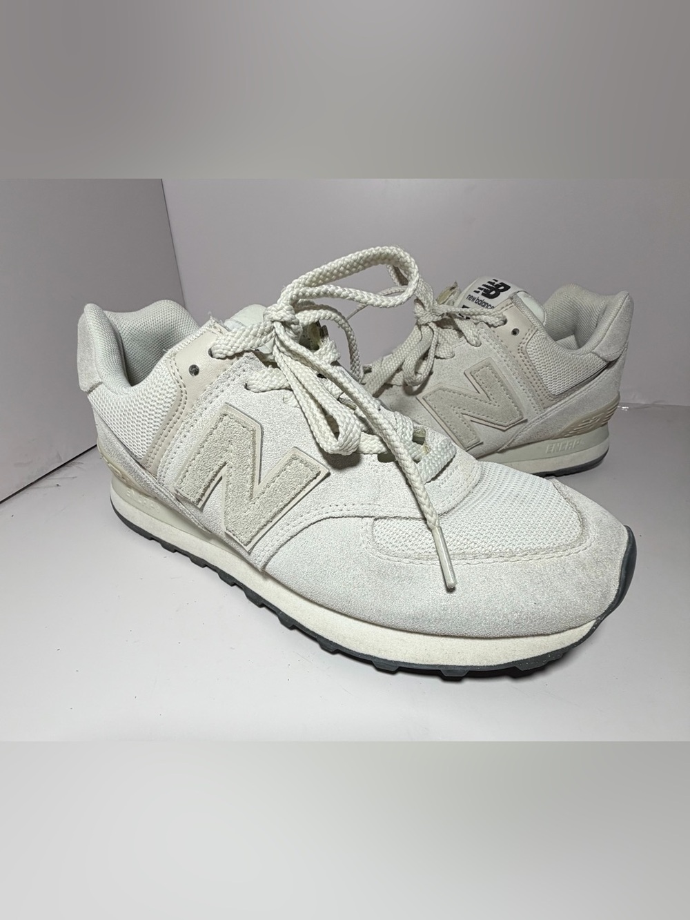 New Balance 574 Suede Sneakers Mens 7.5 Low Lace Up